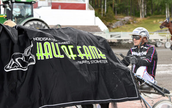 ulf-ohlsson-384-600x379.jpg